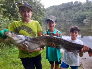 multi-fishing-camps-kids