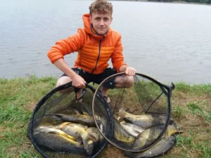 fishing-carp-pole-kids